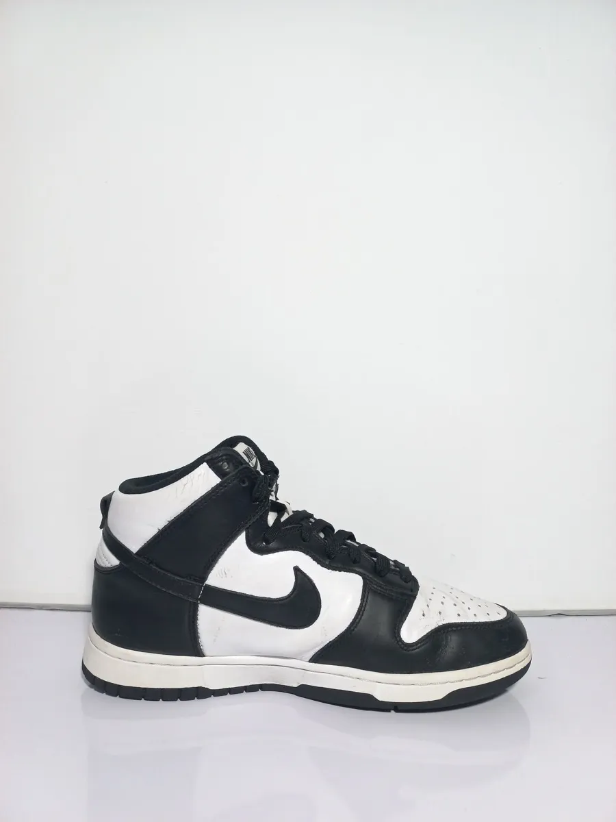 NIKE DUNK HIGH RETRO-2